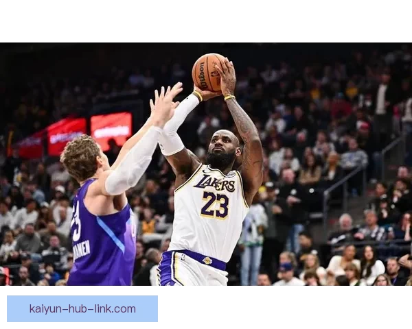 詹姆斯48战77记扣篮再创纪录高效成球队第三进攻核心